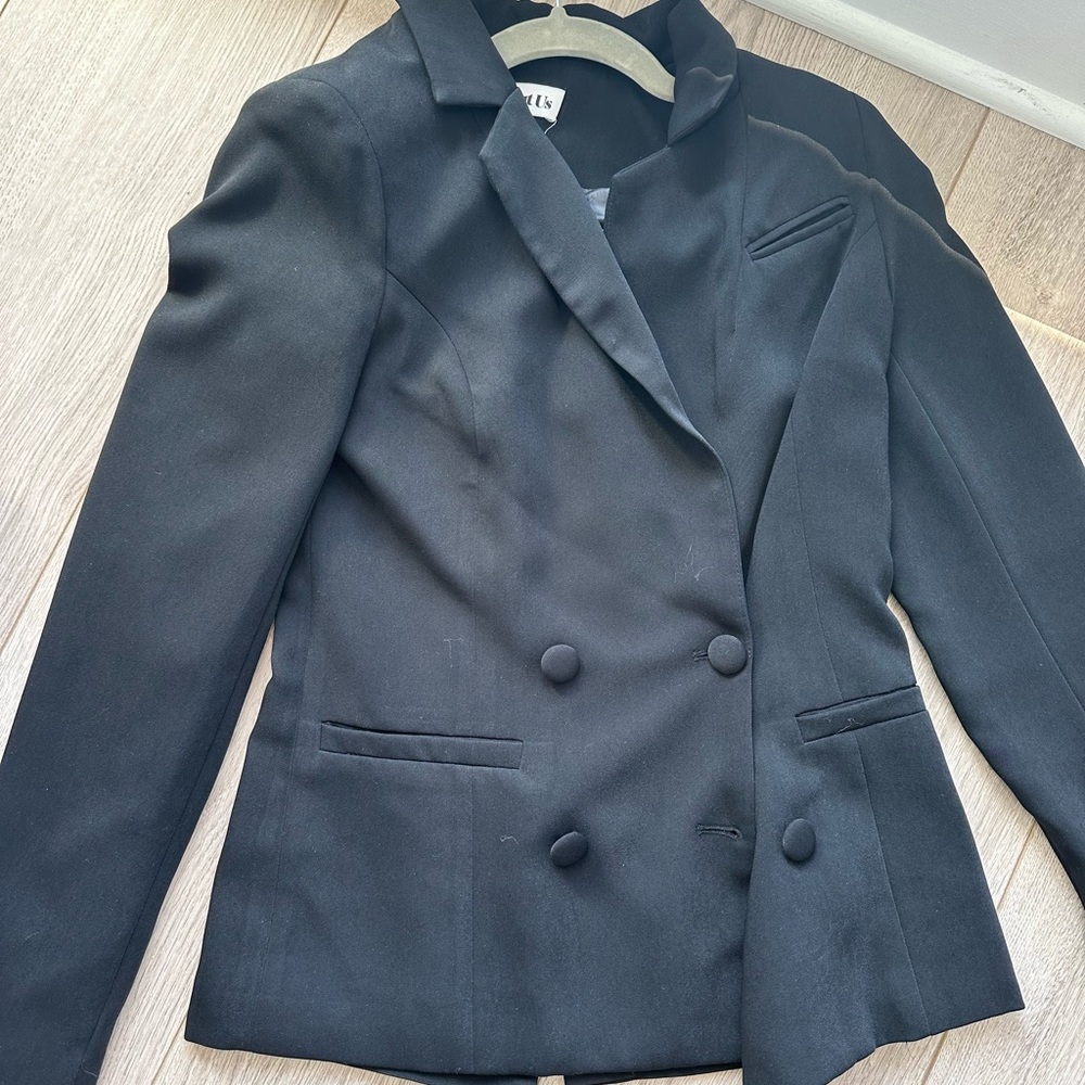 Black blazer